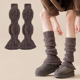 Wodemi 女性冬季蓬鬆毛絨保暖襪套 M1078