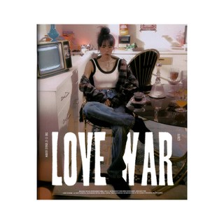 崔叡娜(Yena) 單曲1輯《Love War》(版本隨機), 1CD