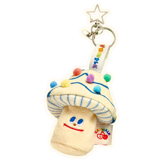 Vanwalk 出走 新可愛微笑蘑菇吊飾 K452 100g