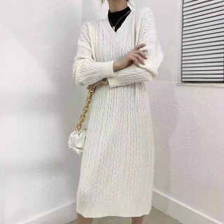 Chichills 休閒V領針織毛衣連身裙 01193 T, 象牙白