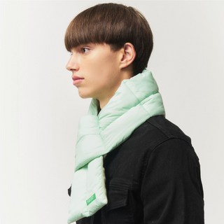 benetton 防寒鋪棉圍巾