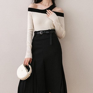 Chichills 女款繞頸造型露肩修身T恤 06472 T