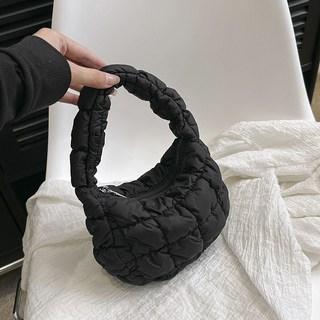 Hilio 絎縫迷你雲朵包, 黑色
