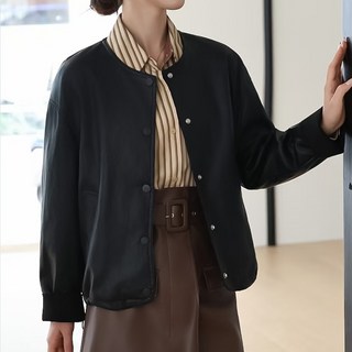 peilit 女款無領圓領寬鬆版型皮革夾克