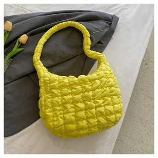 P31 女款日常絎縫雲朵肩背斜背包