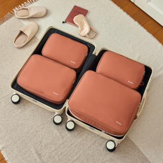 Branden 第二代旅行用體積縮小衣物壓縮袋組