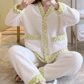 Kojitori 女款毛球開襟長袖睡眠睡衣套裝