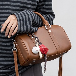 牛皮迷你波士頓托特包 + 吊飾套組 L8935