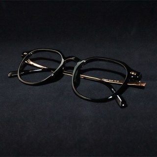 BLUE RABBIT 皇冠潘托 鈦金屬 抗藍光膠框眼鏡