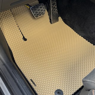 더존 엠보싱 카매트 풀세트 HE-76, 코나 전기차 ~2022년 3p, 베이지