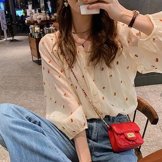 MarketA 盛開花卉圓領上衣