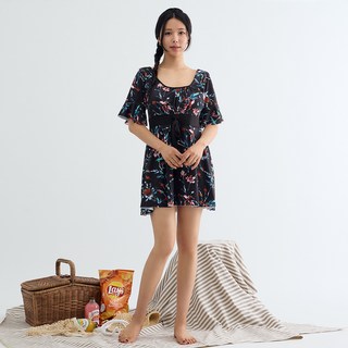 Elso 大尺碼修身遮肉連身四角褲泳裝, 黑色