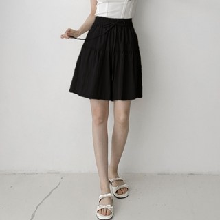 Lalaon 鬆紧帶寬版防風五分褲裙 TSP2628