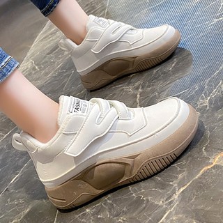 Mubea 女款 Scopearth 交叉氣墊運動鞋 WS1056