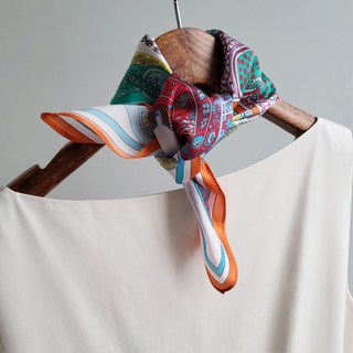 Babisoo 100% 絲綢 迷你 金沙 佩斯利 絲巾