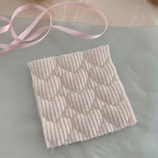 대폭 왕골덴 하트 누빔 4온스 퀼팅 패딩 원단, 아이보리, 1개