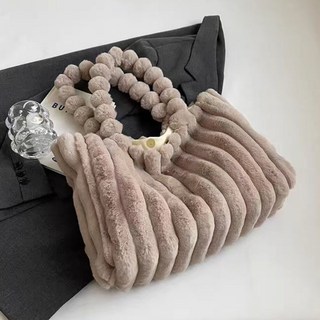 Elsso 女性仿貂毛柔軟托特包