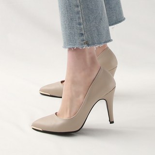 dangolunni 女款萊利金色鉚釘尖頭高跟鞋 9cm