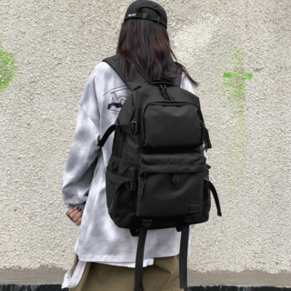 Dabiglow 女性用輕量素色大容量生活防水後背包, 黑色