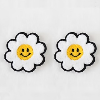COTS 縫紉式布貼 花朵笑臉 2入, 2個, 花微笑 白色 + 黃色 + 黑色