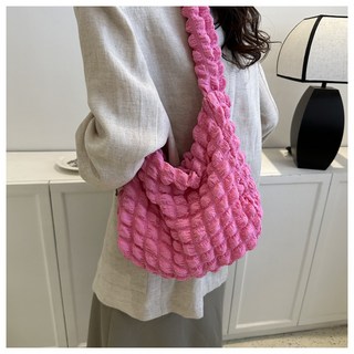 PEONIST 澎澎絎縫雲朵包, 亮粉色