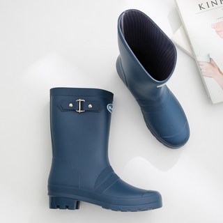女性雙扣帶中筒雨靴