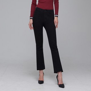 CLONIA 女款基本款褲腳不收邊彈性靴型牛仔褲 CU6W07