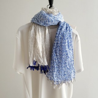 Vavisoo 小碎花流蘇圍巾