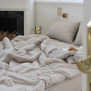 LucidSleep Märchen 棉質莫代爾超細纖維玉米棉絎縫被 花卉, 木質米色