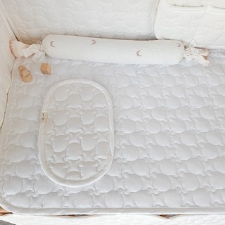 AiRabbit 嬰幼兒人造絲熊熊絎縫加厚雙面床墊, 奶油白 + 奶油象牙白, 1個