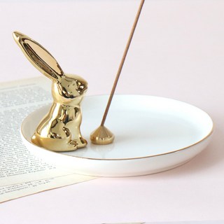 MORIANN 兔子托盤與金屬香座套組, 金色兔子