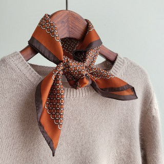 Vavisoo 迷你科梅利領巾