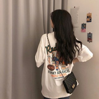 Andaromi 女款空氣感蕾絲大尺碼寬鬆版印花長版T恤