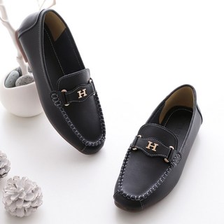 Placshu 女款 H飾扣皮革樂福鞋 1公分