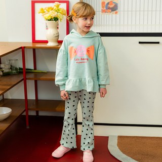 Lala Amang 女童款羅紋愛心印花微喇叭褲