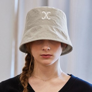 바잘 커브드 3D 로고 드롭 버킷햇 varzar1600