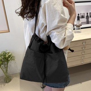 Syunick 女用超輕量斜背包, 黑色