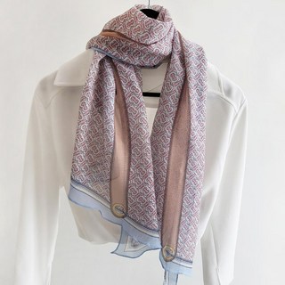 Vavisoo B字樣網眼圍巾