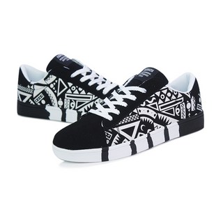 ULTRAFASHION 不規則舒適慢跑鞋 男女款懶人運動鞋