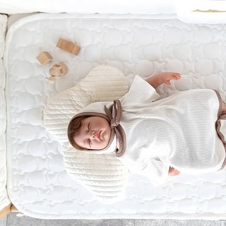 AiRabbit 嬰幼兒用人造絲熊熊絎縫加厚雙面床墊 Stokke Sleepi 兼容, 奶油白 + 奶油象牙白, 1個