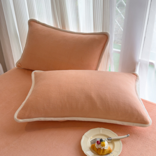 무아컴퍼니 벨벳 파이핑 베게커버