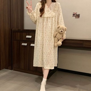 Elsso 女款抓皺蕾絲點綴翻領設計連身睡衣