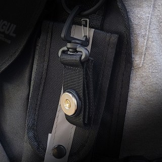 알리노 오토바이 자석고리 딱판 찍판 카라비너 조끼걸이, 블랙