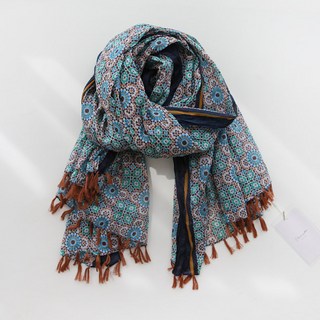 Vavisoo Adoni流蘇圍巾
