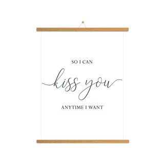 Mabel In Home 木質掛軸 + Kissing You 海報 + 無痕釘, 摩卡木色(掛軸)