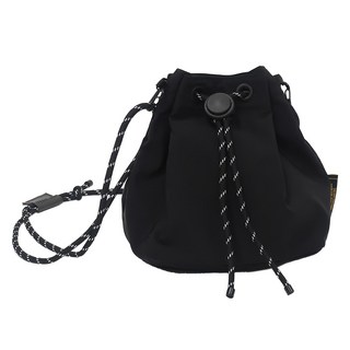 POST GENERAL 斜揹小單肩包 - 黑色 尼龍材質 重量120g, 180 x 140 x 210mm