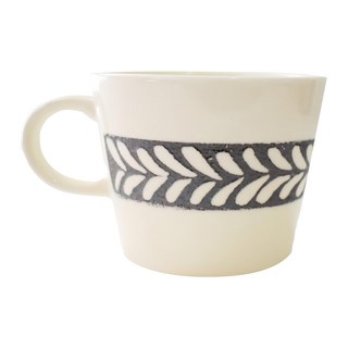 白釉花粧拿鐵杯 日本製 陶瓷 340mL 13.5cm寬x8.5cm高, 1個