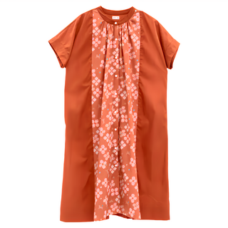 in Blooom 印花樂 無領襯衫罩衫洋裝 F 女裝 寬鬆 舒適 親膚, 花開原野 + 百合橙花 橙色