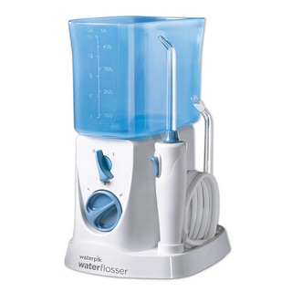 Waterpik 沖牙機 WP-300W 旅行者水牙線 4個噴嘴 3種壓力設定 帶旅行收納盒, 藍色/白色