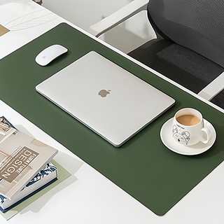 Kamera 佳美能 皮革桌墊 一體成型 防刮耐磨 防水防汙易清潔, 80 x 40 x 0.2cm, 軍綠色